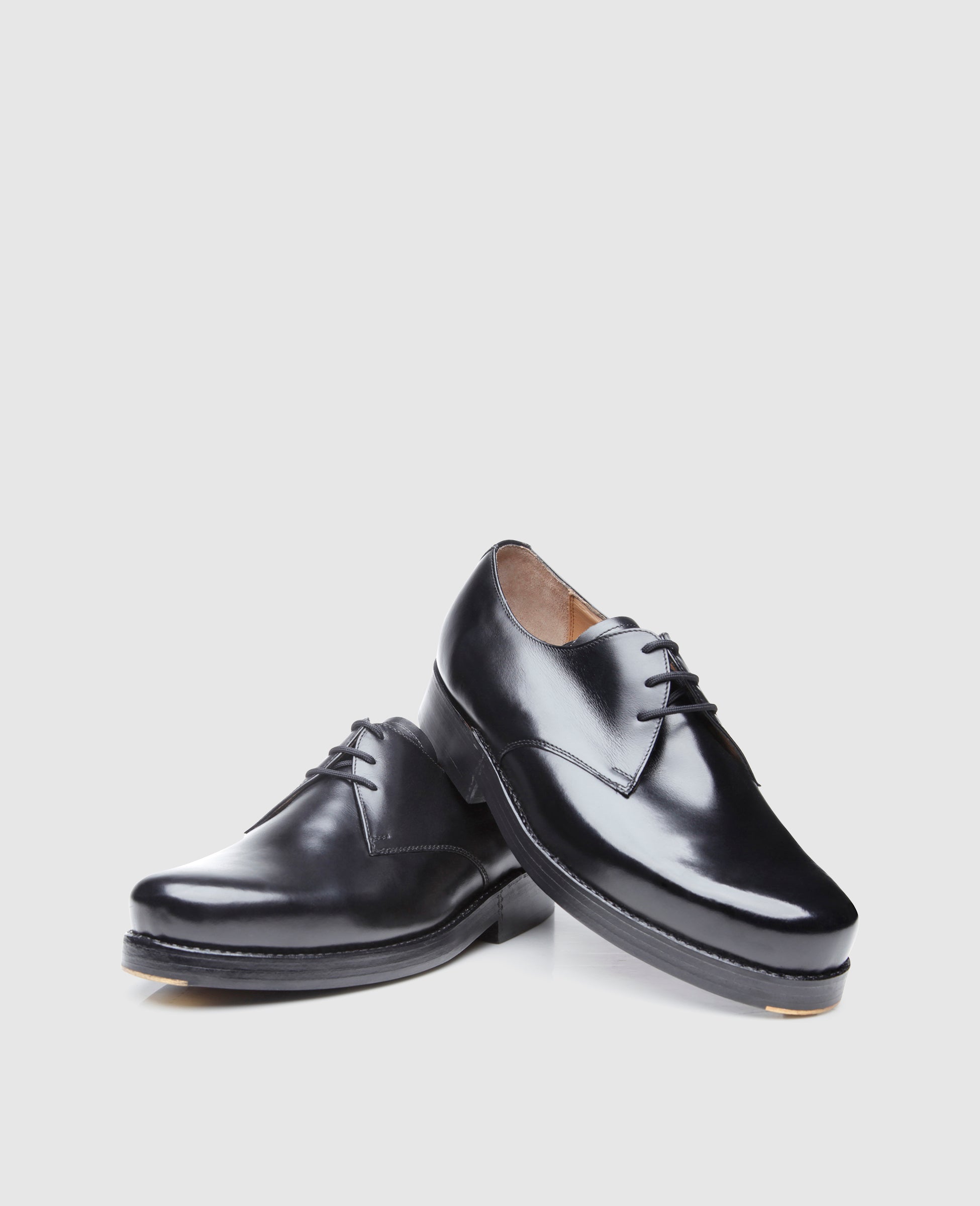Heinrich Dinkelacker Men's Rio Plain BC - Black