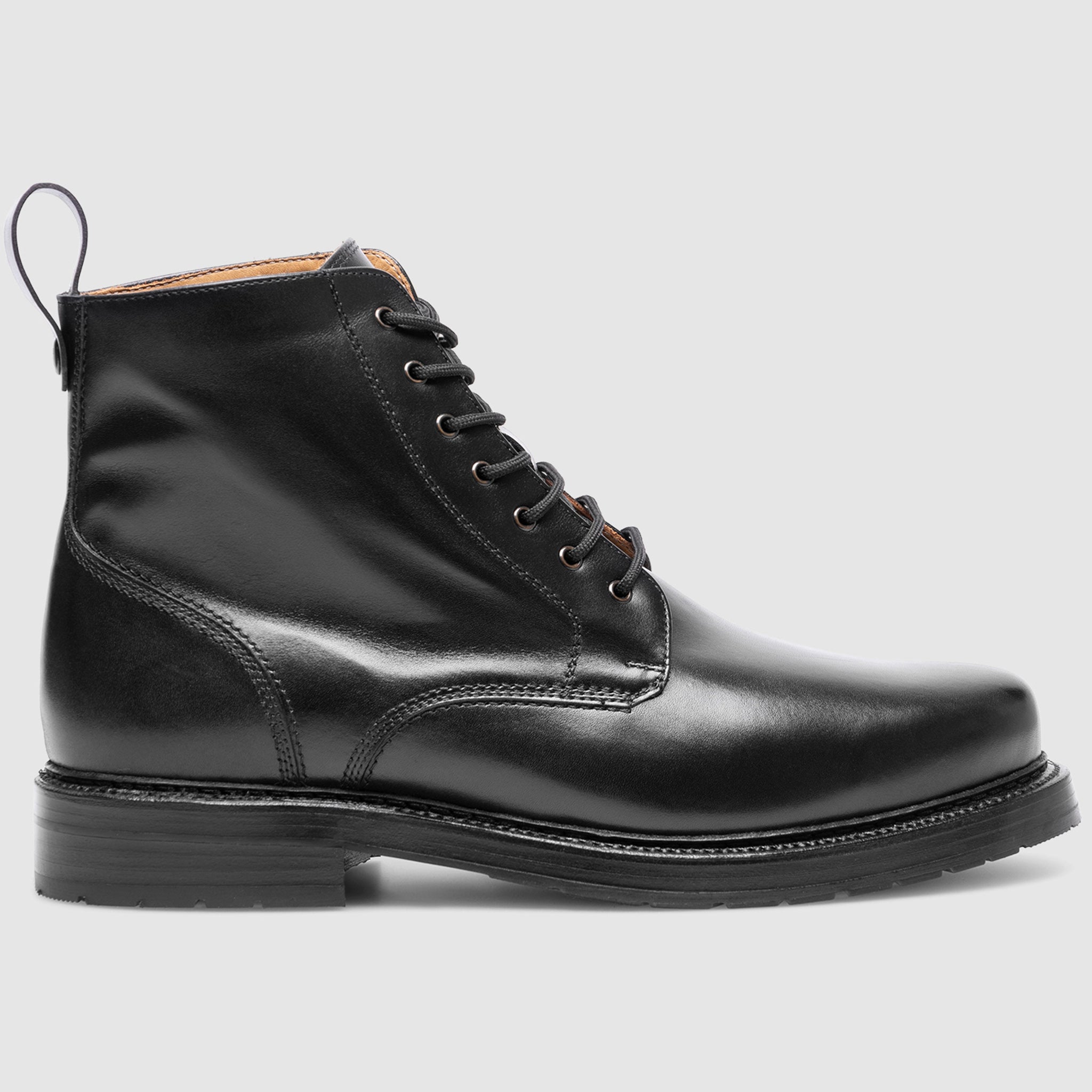 Heinrich Dinkelacker Men's Buda Plain BC - Black