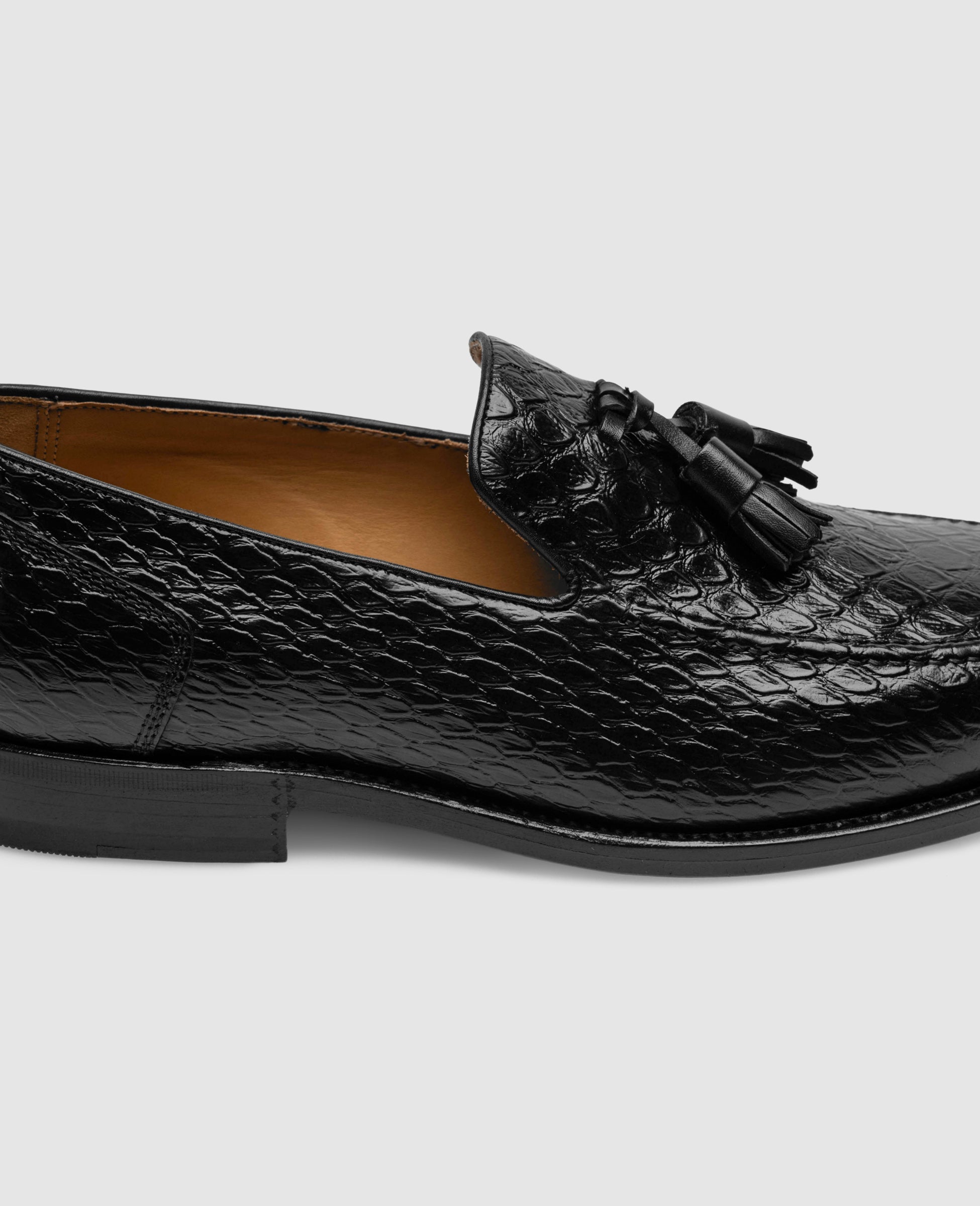 Heinrich Dinkelacker Men's Vienna Plain Tassel BC - Black