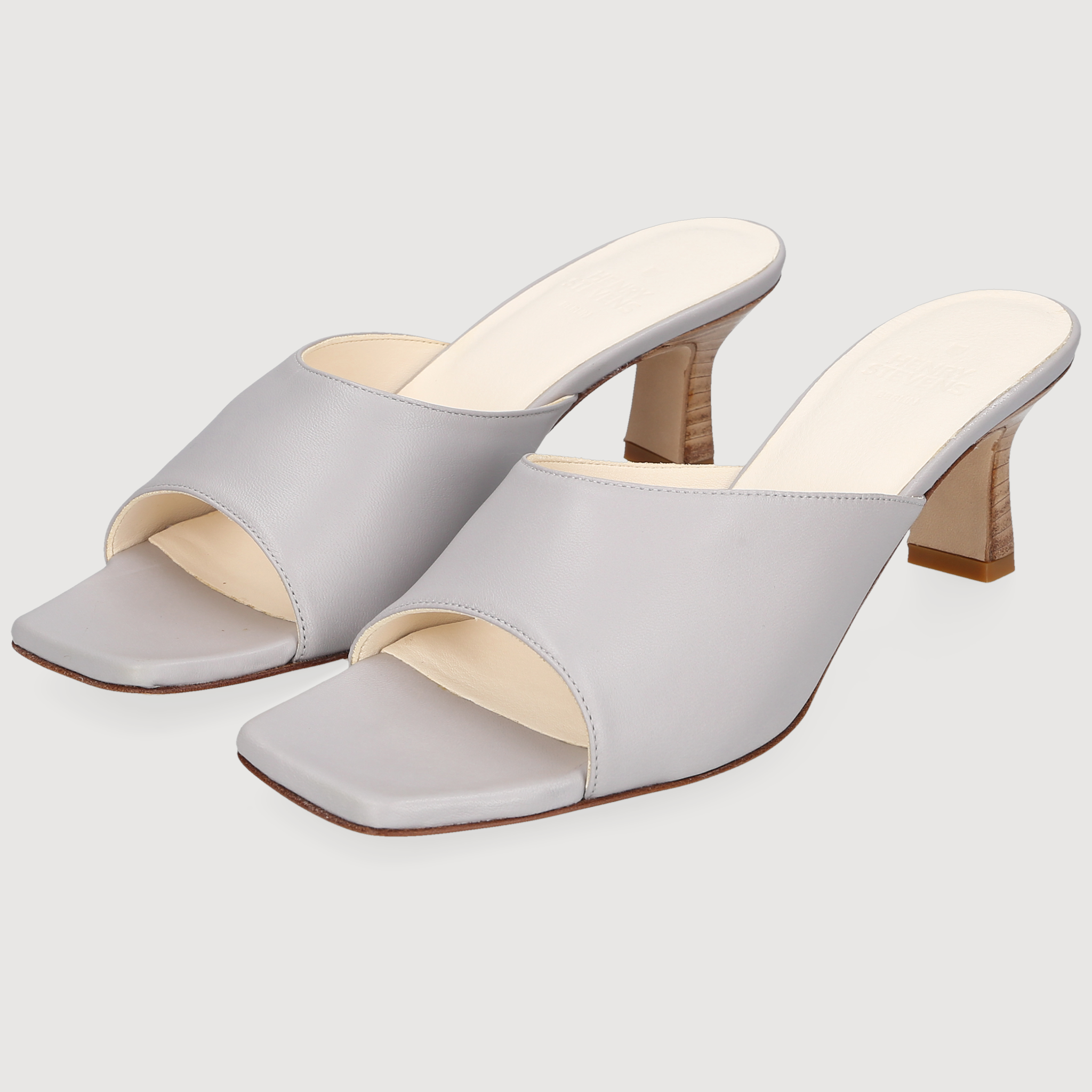 Henry Stevens Women's Sandal Harper Plain Gray