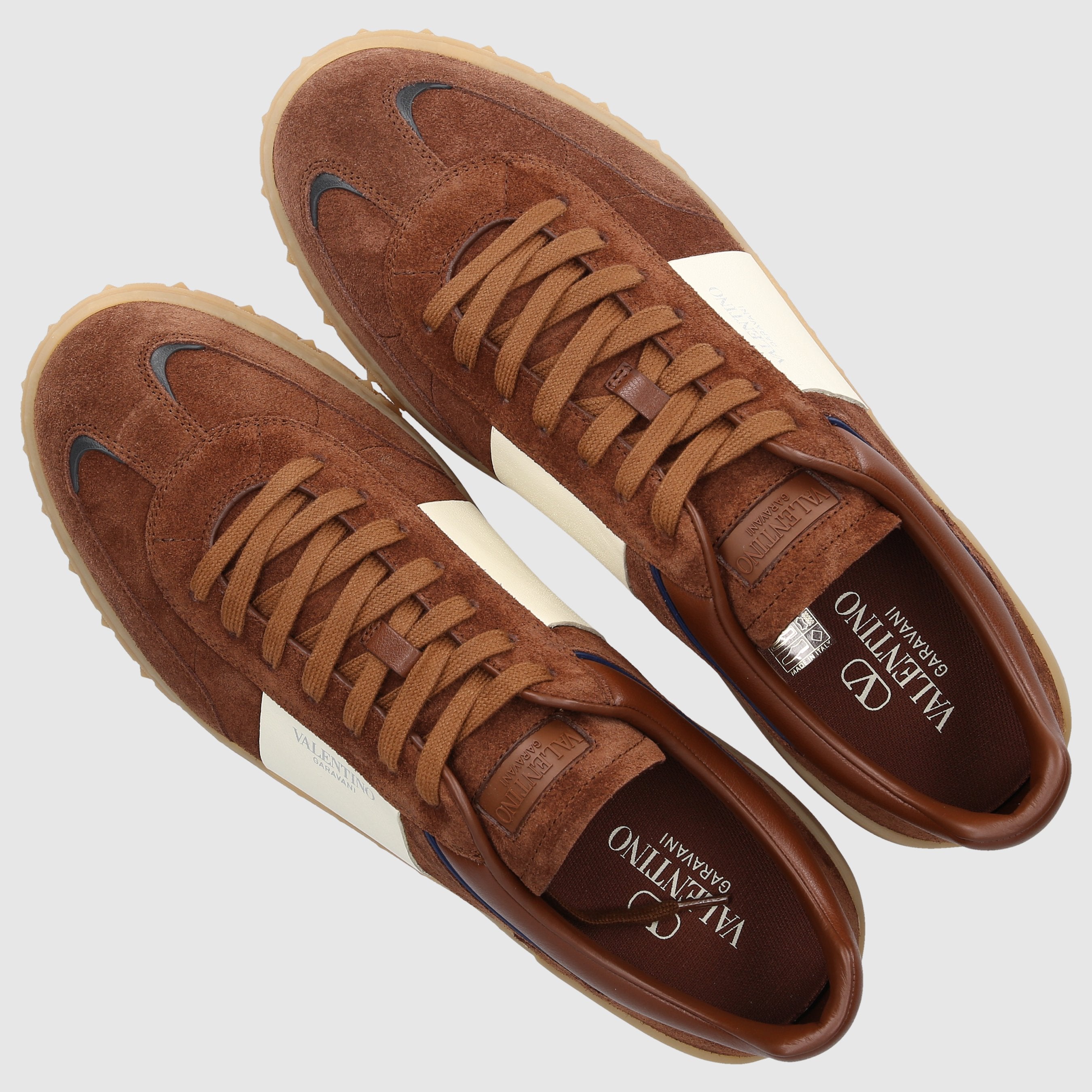 Valentino Garavani Herren Sneaker low UPVILLAGE Veloursleder