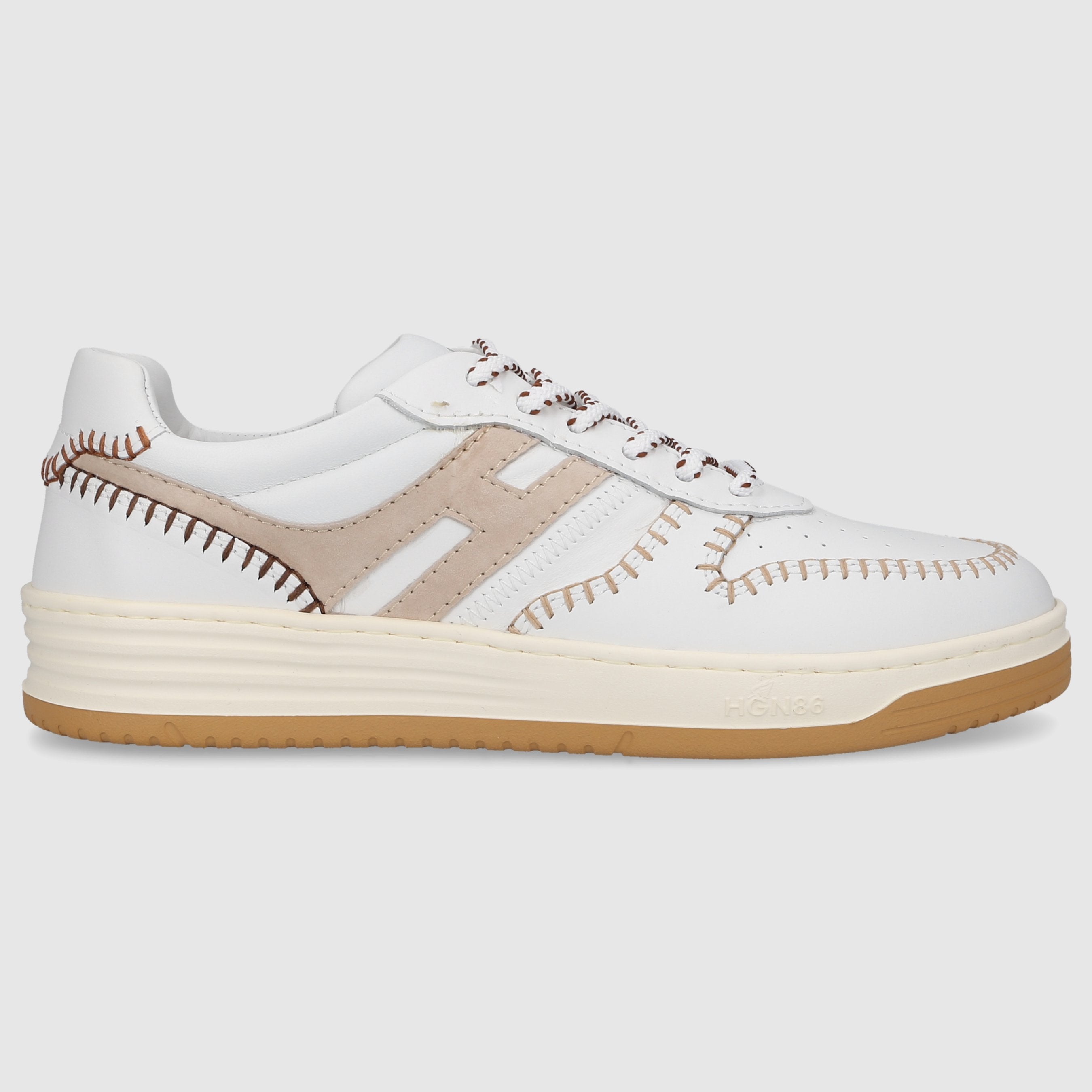 Hogan women's low-top sneakers made of H630 calfskin.