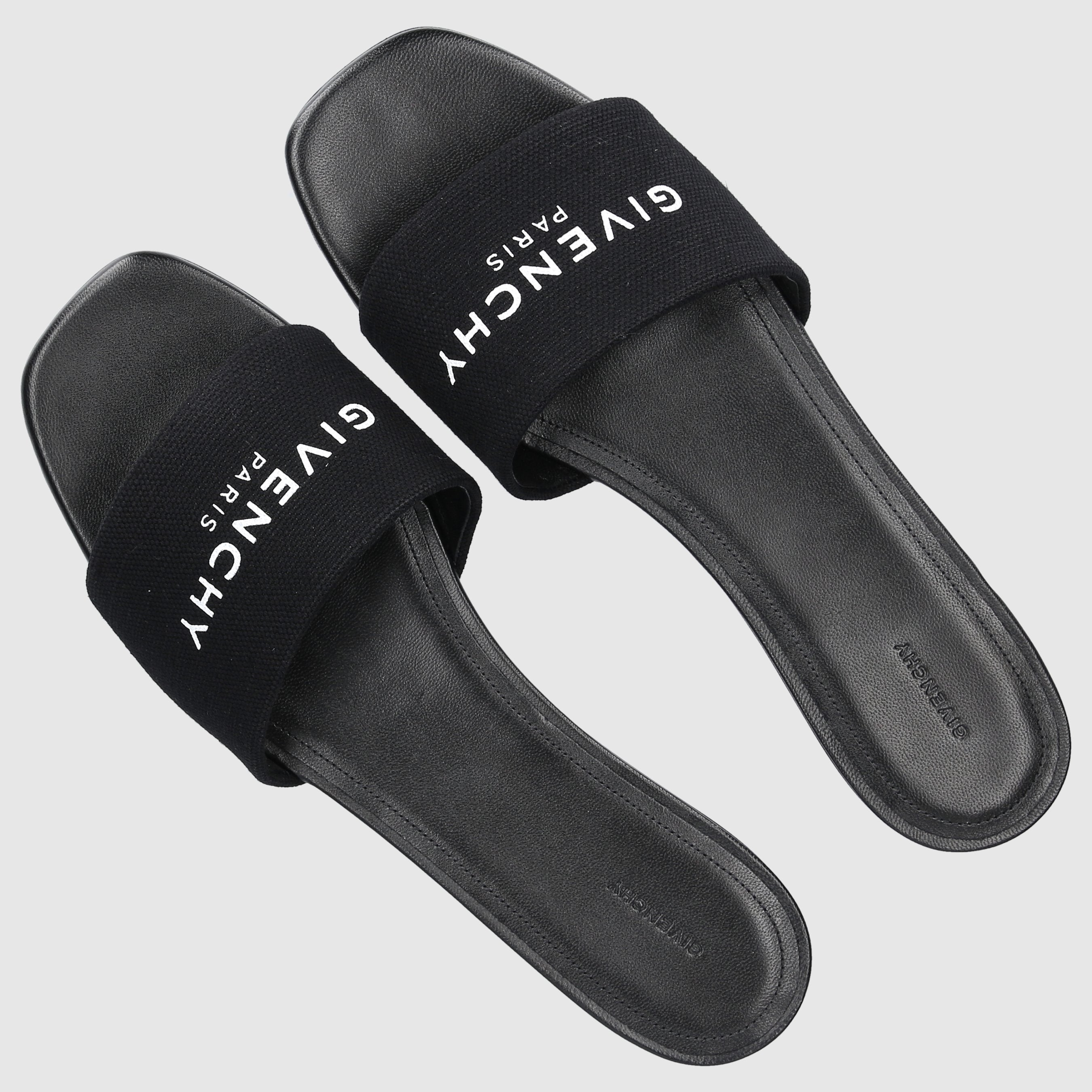 Givenchy W SANDALS FLAT BE306FE1PU001 Black