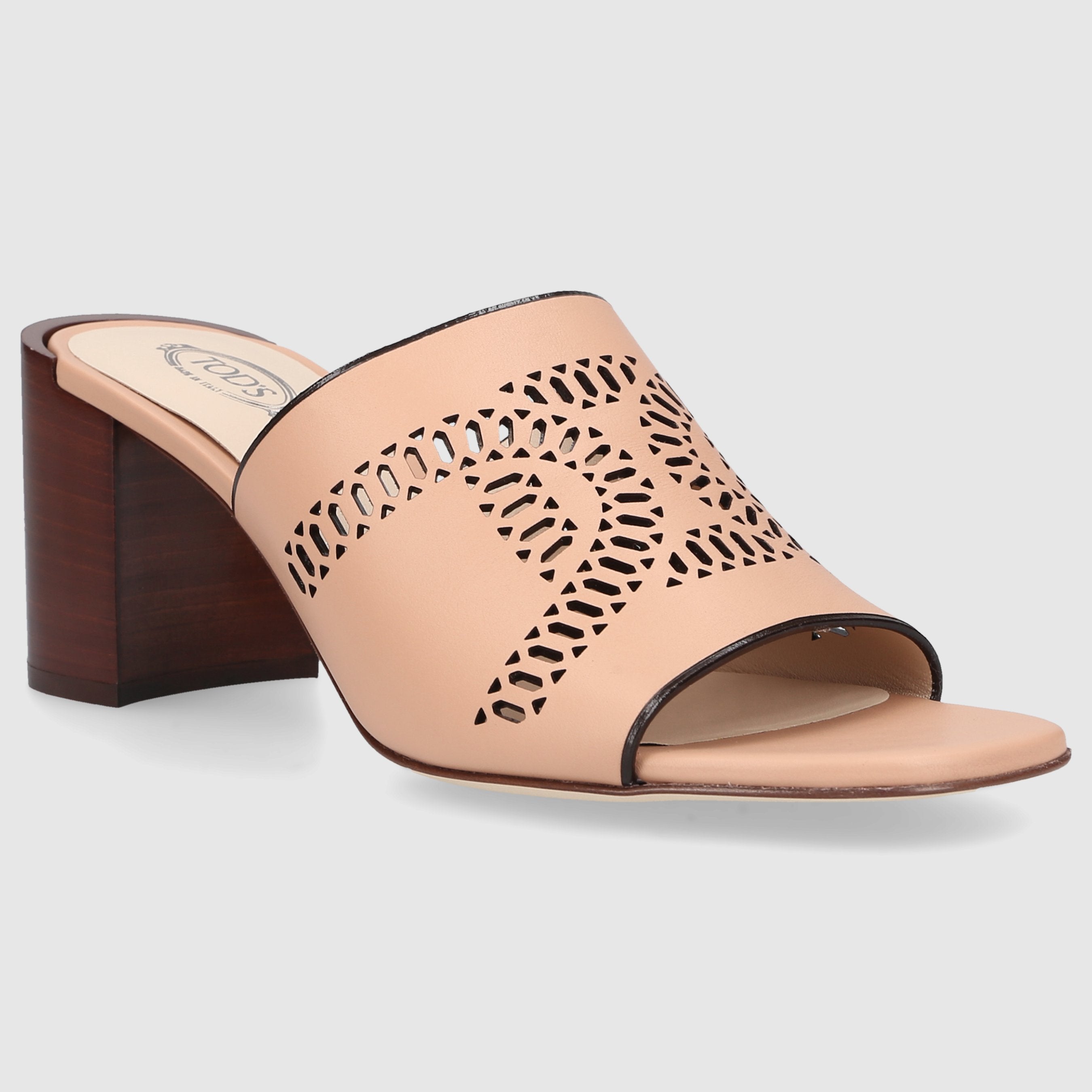 Tod's Women's Brown Heeled Mules/Clogs XXW02L0HZ80MIDM033