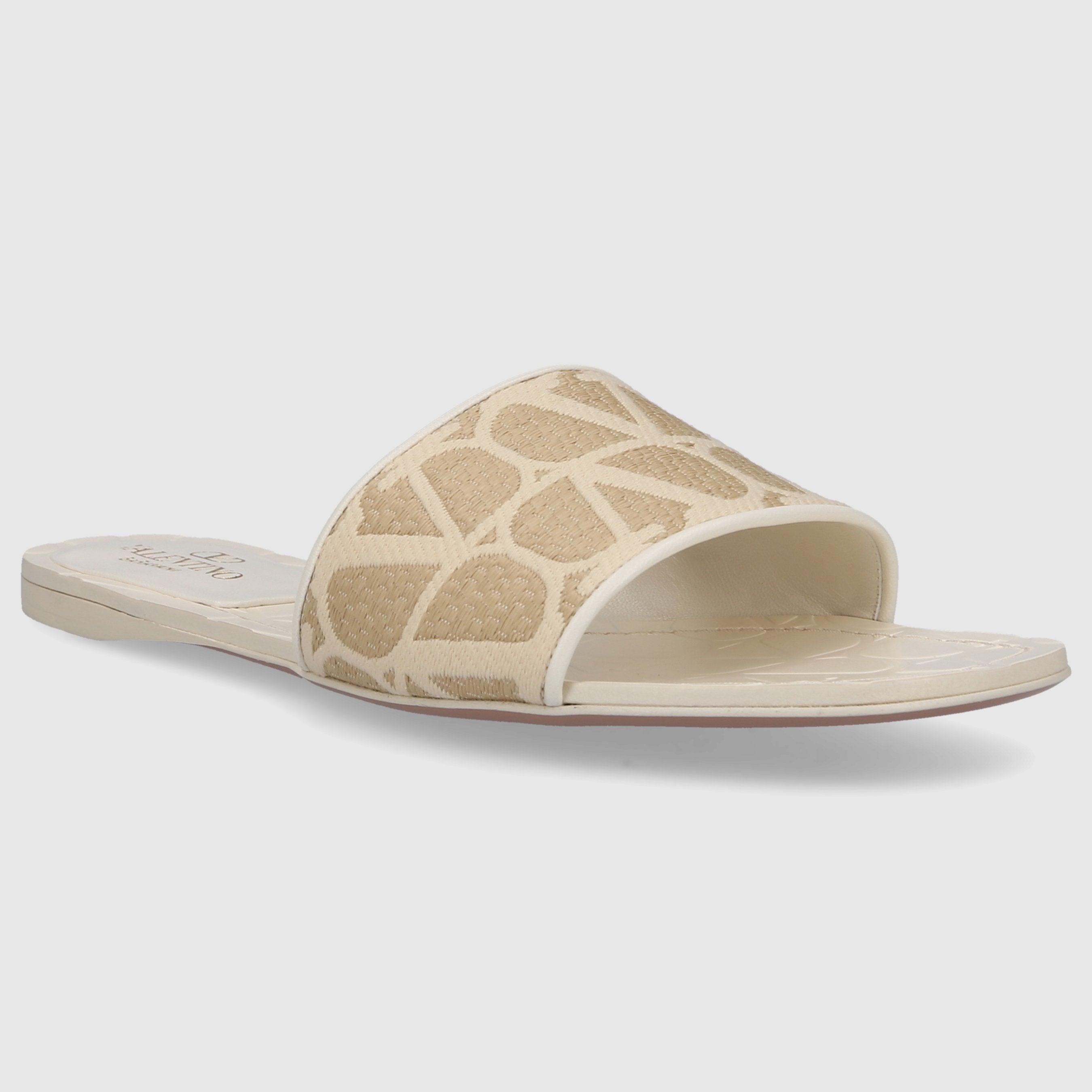 Valentino Garavani W SANDALS FLAT WS0GS4 Black
