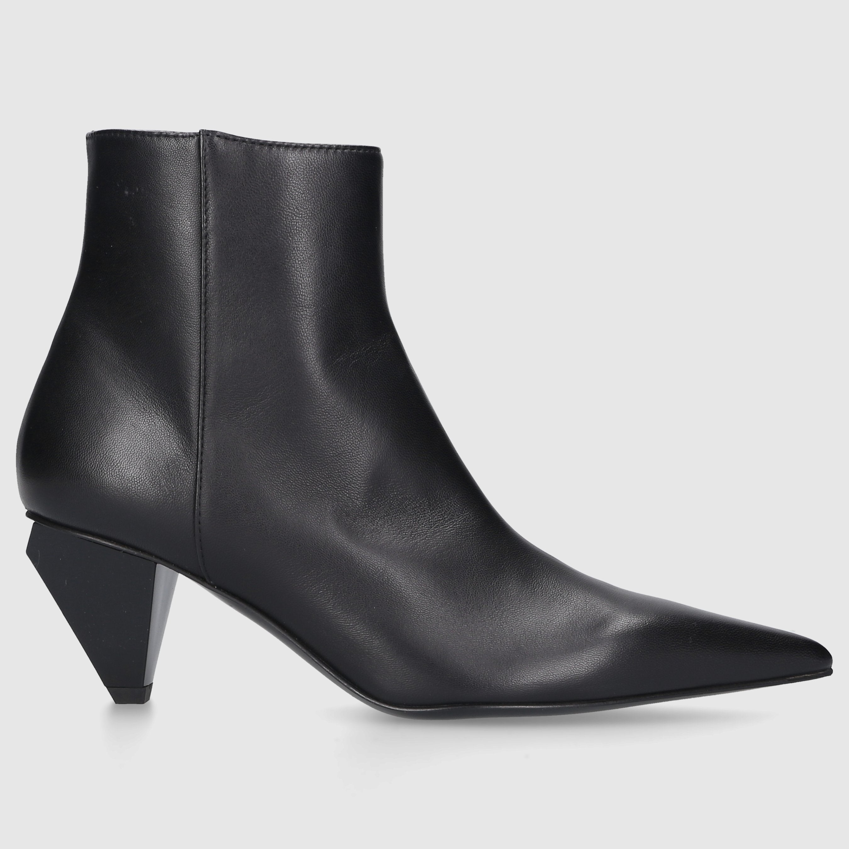 AGL Attilio Giusti Leombruni Damen Stiefeletten D270500 Kalbsleder schwarz