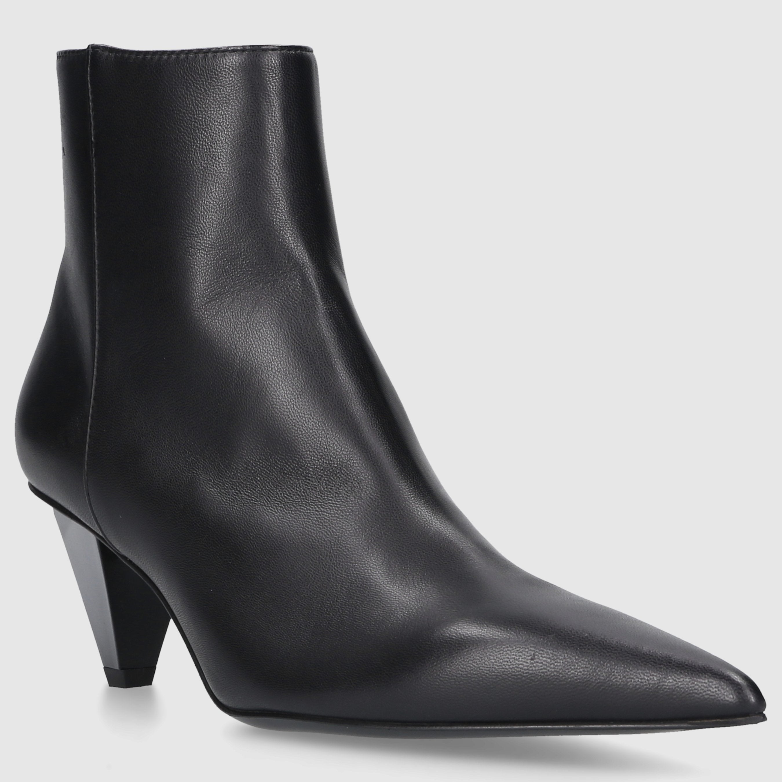 AGL Attilio Giusti Leombruni Damen Stiefeletten D270500 Kalbsleder schwarz