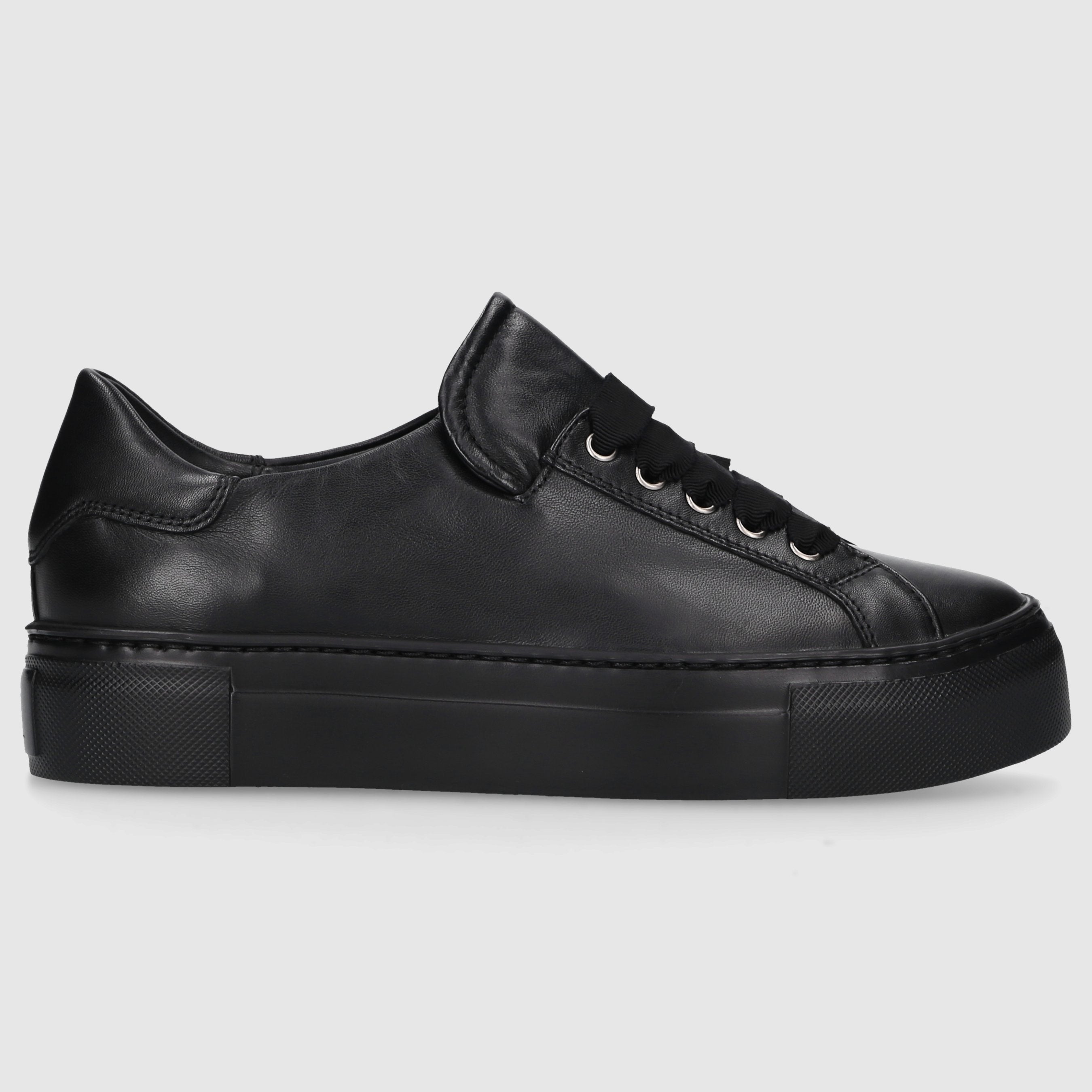 AGL Attilio Giusti Leombruni Women's Low Top Sneaker D925278 Black Calfskin