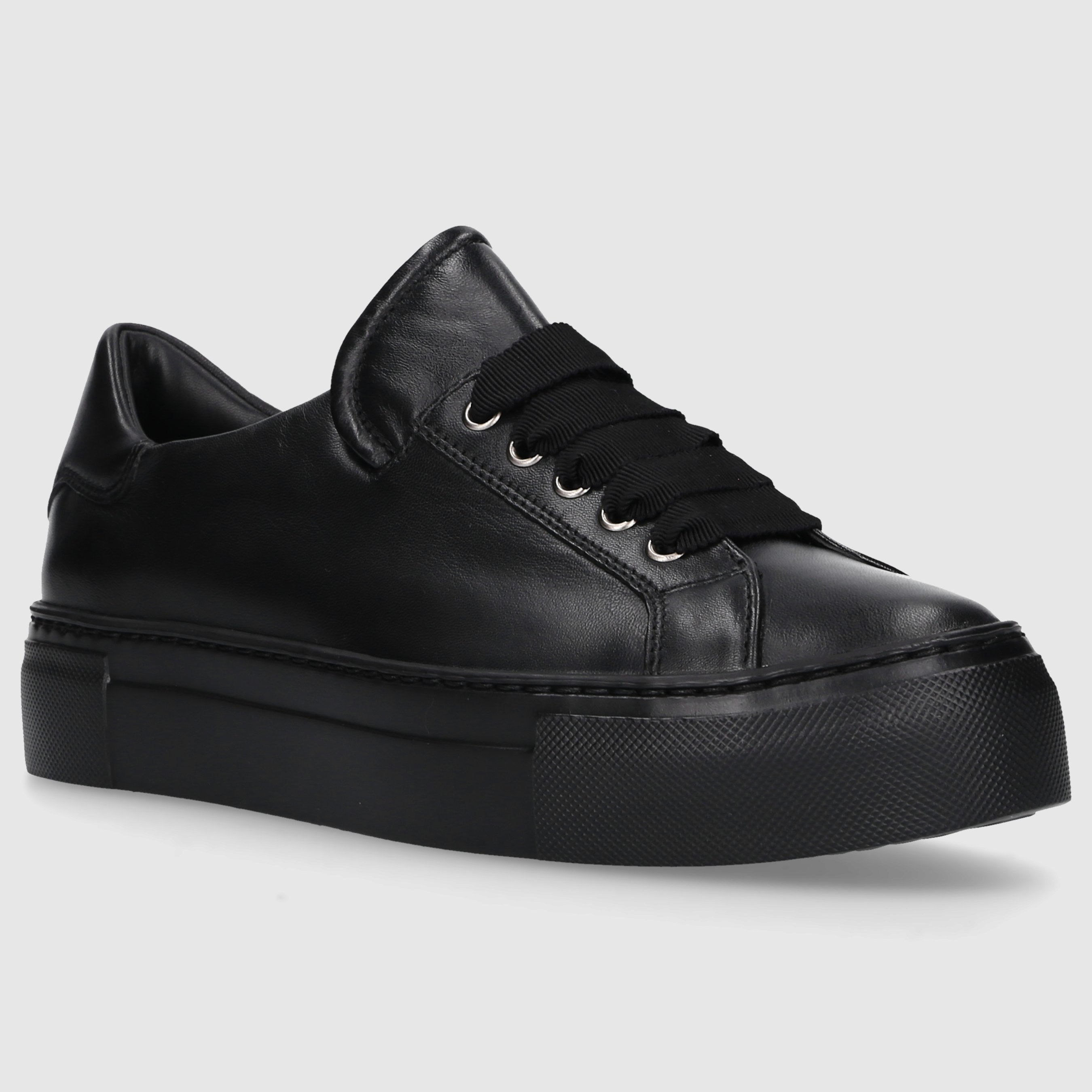 AGL Attilio Giusti Leombruni Women's Low Top Sneaker D925278 Black Calfskin