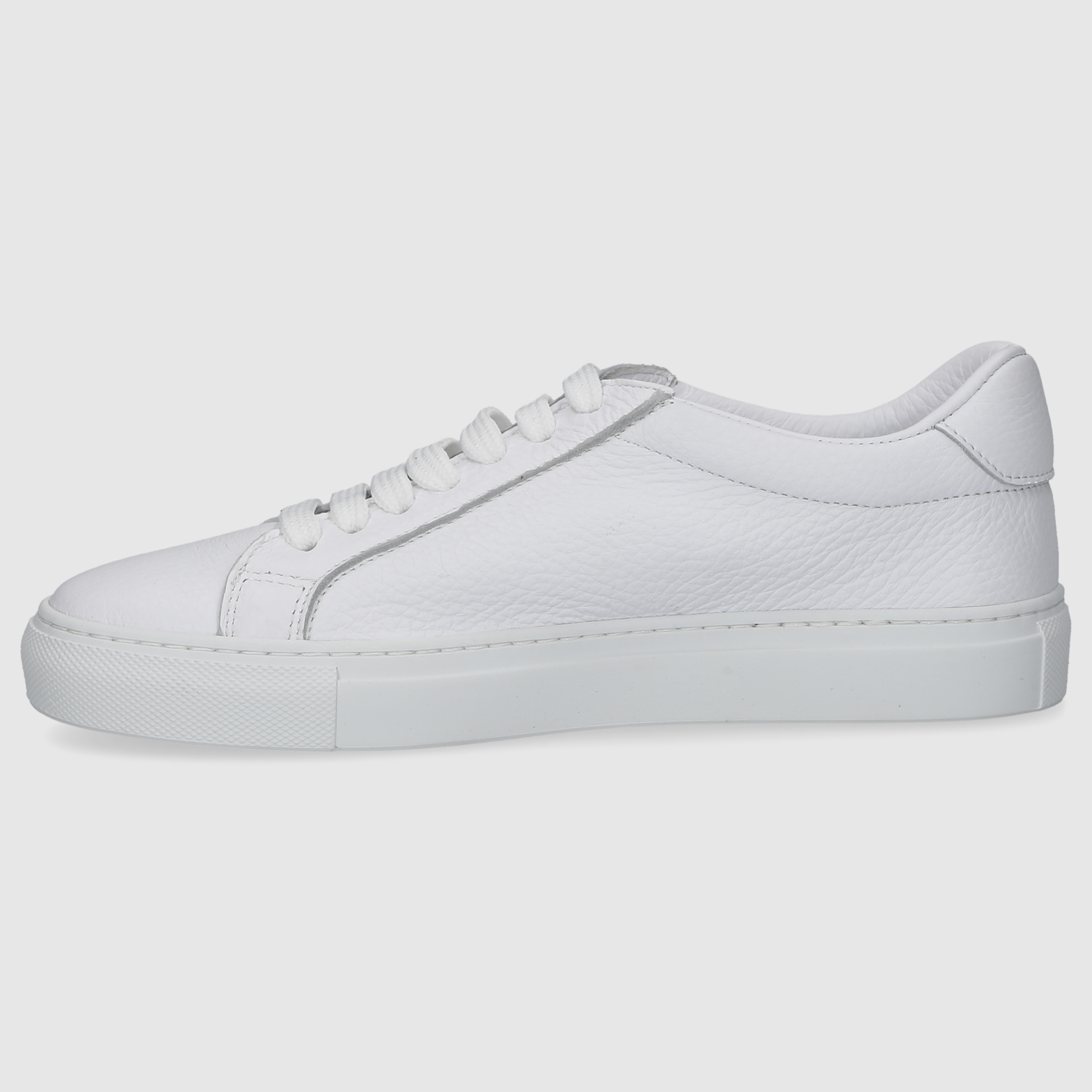 P. Dolce women's sneakers D0900009 WHITE
