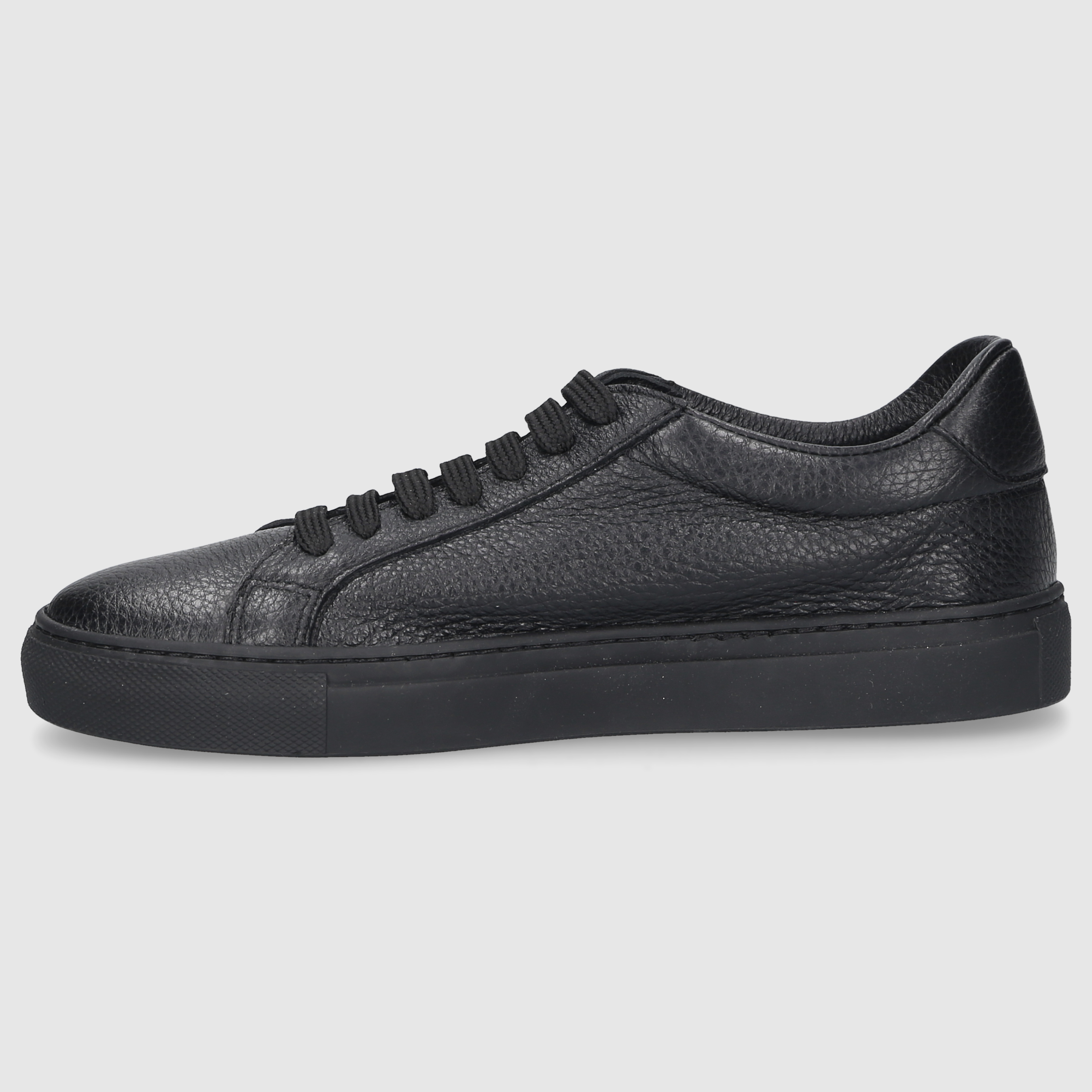 P. Dolce women's sneaker D0900009 BLACK