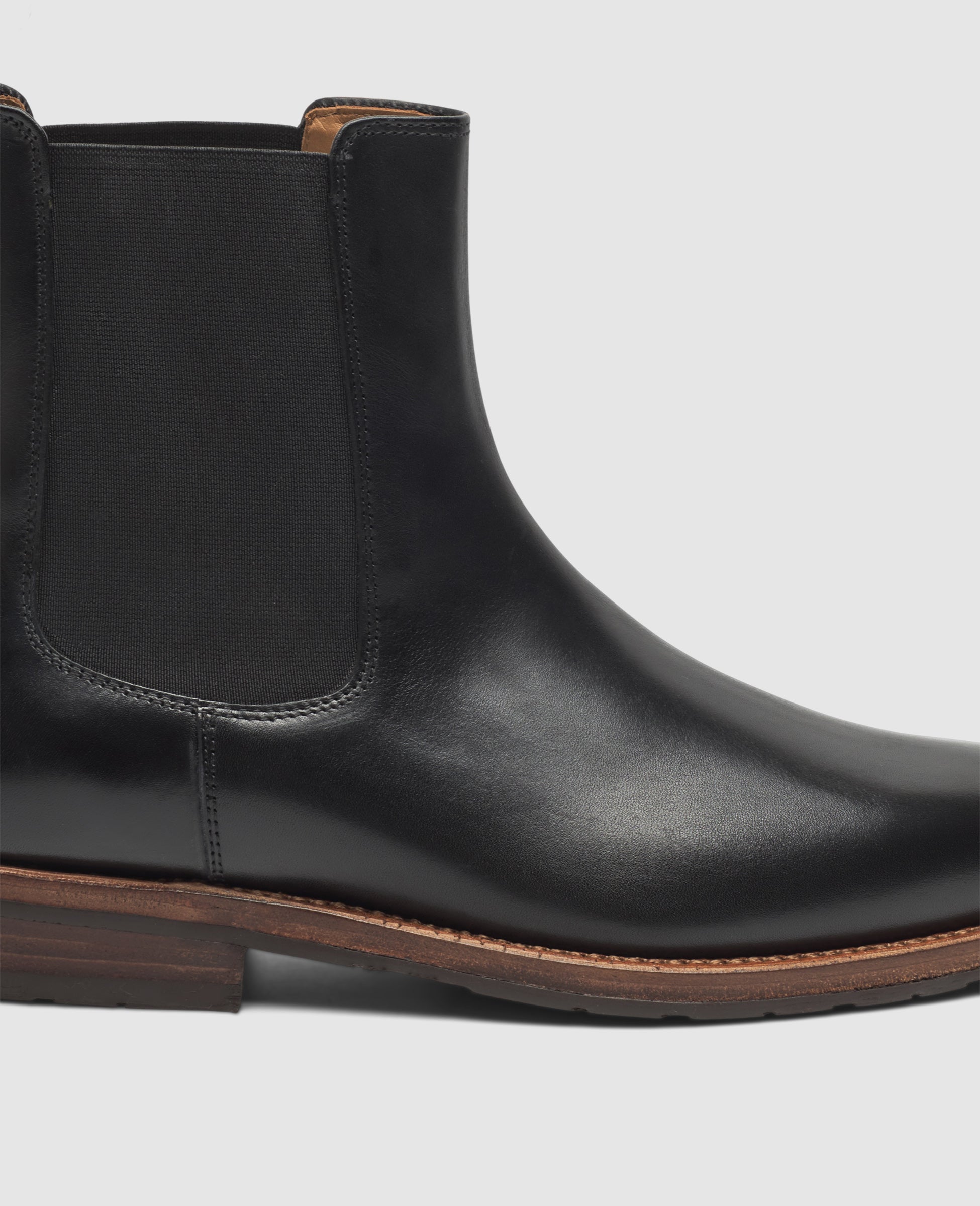 Heinrich Dinkelacker Men's Luzern Plain BC - Black