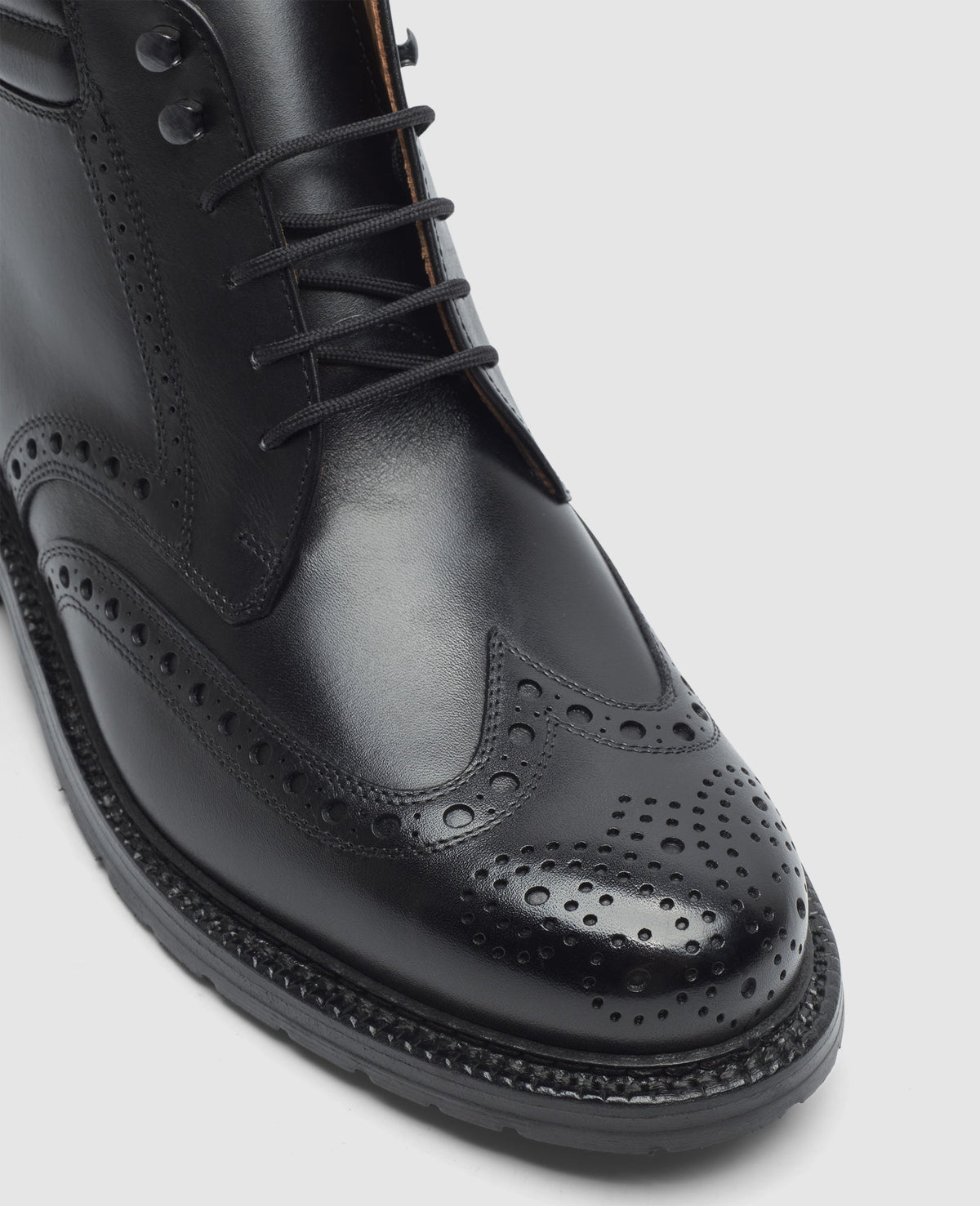 Heinrich Dinkelacker Herren Boot Janosh K Full-Brogue Schwarz