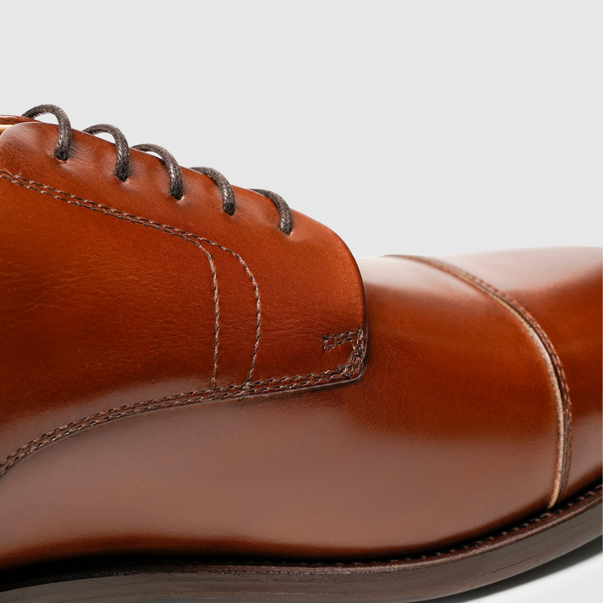 Henry Stevens Herren Jones CD - Midbrown