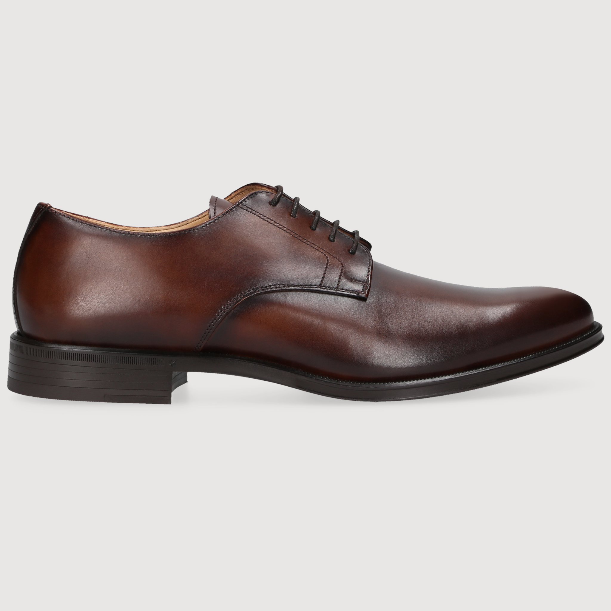 Henry Stevens Herren Klassiker Wes Plain Mittelbraun