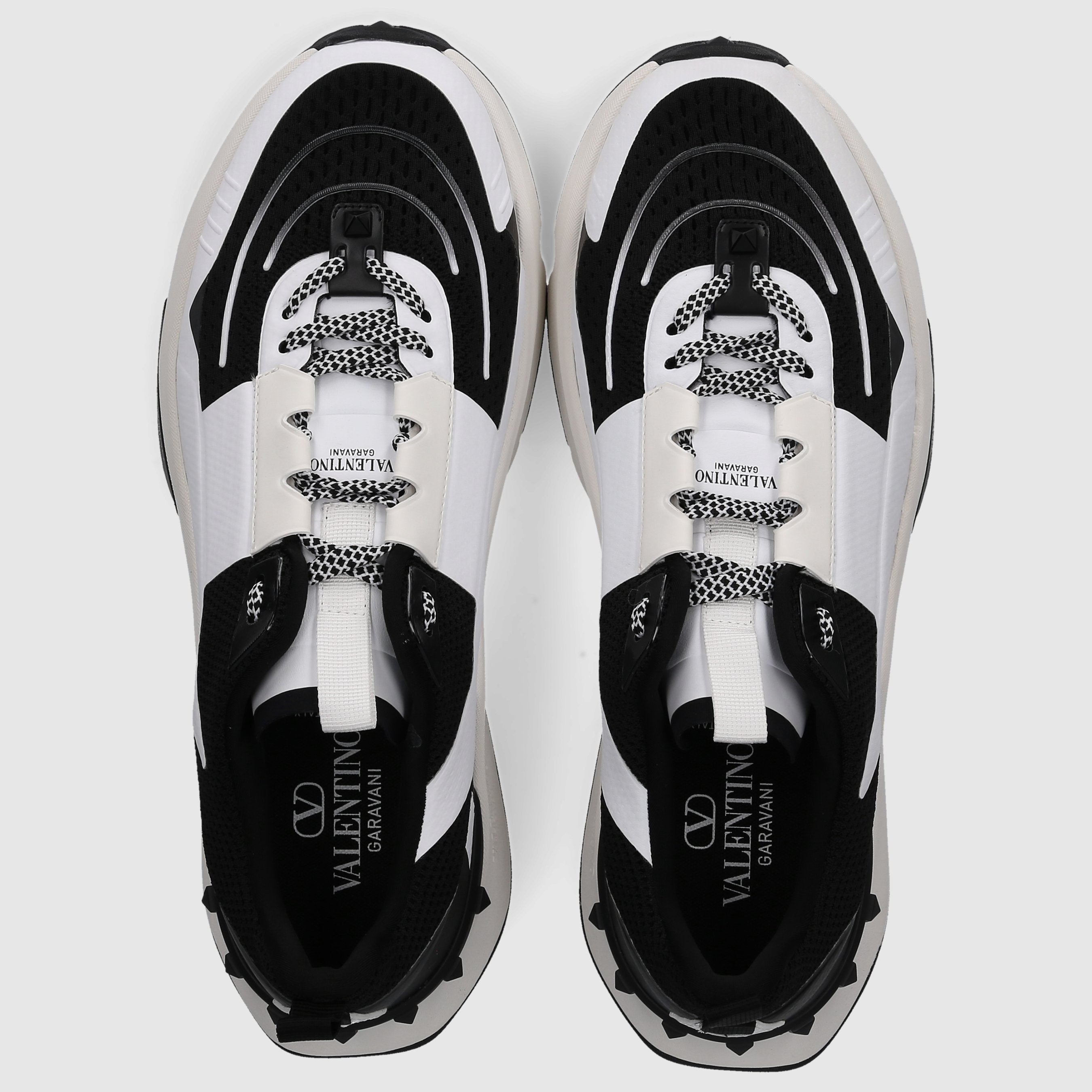 Valentino Garavani Herren Sneaker low 5Y2S0H96 Mesh schwarz-weiß