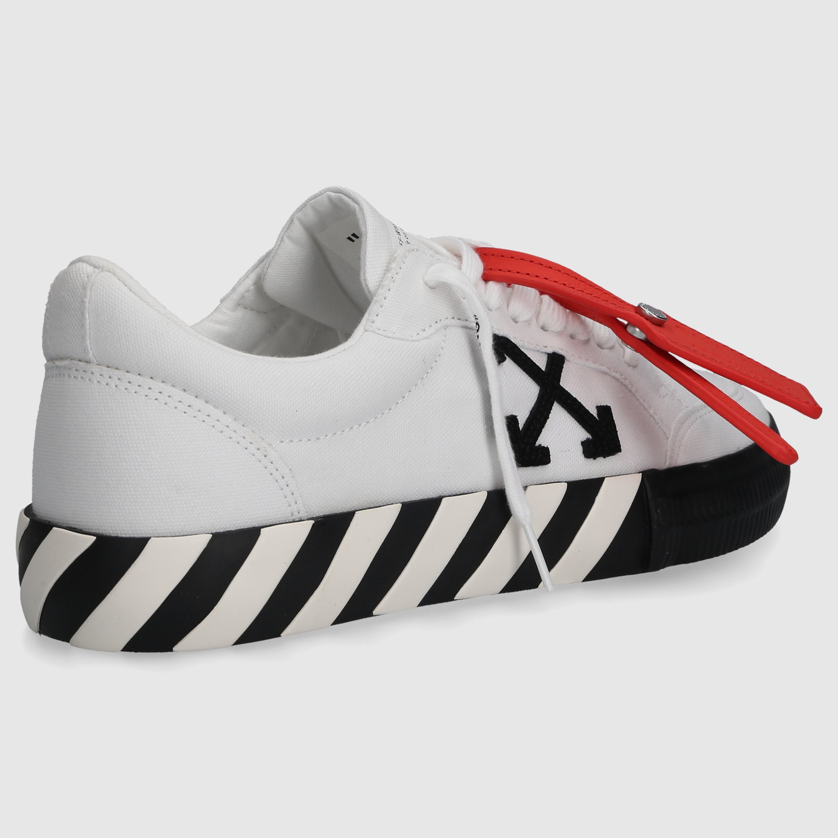 Off-White Herren Sneaker low VULCANIZED Textil