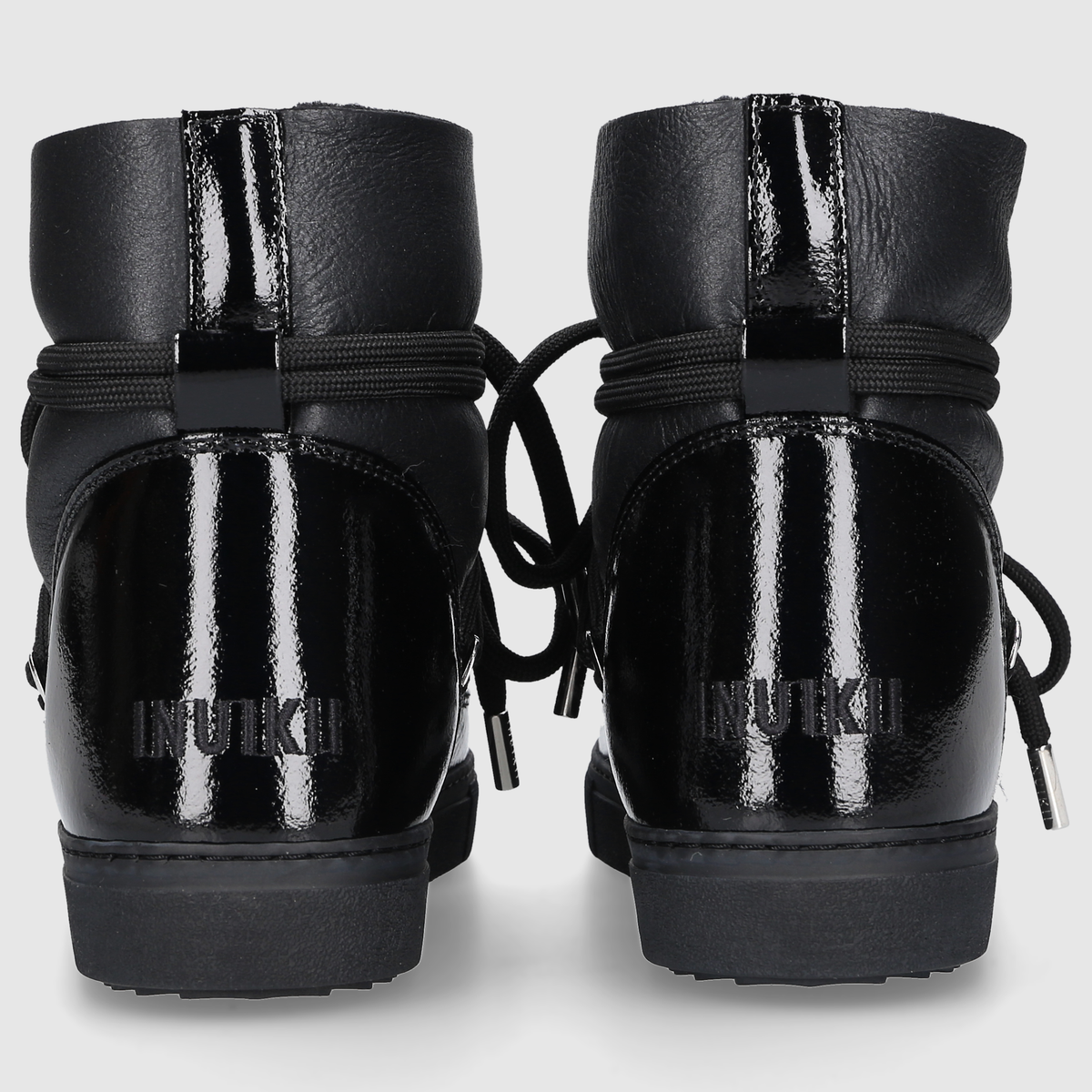 GLOSS - Black