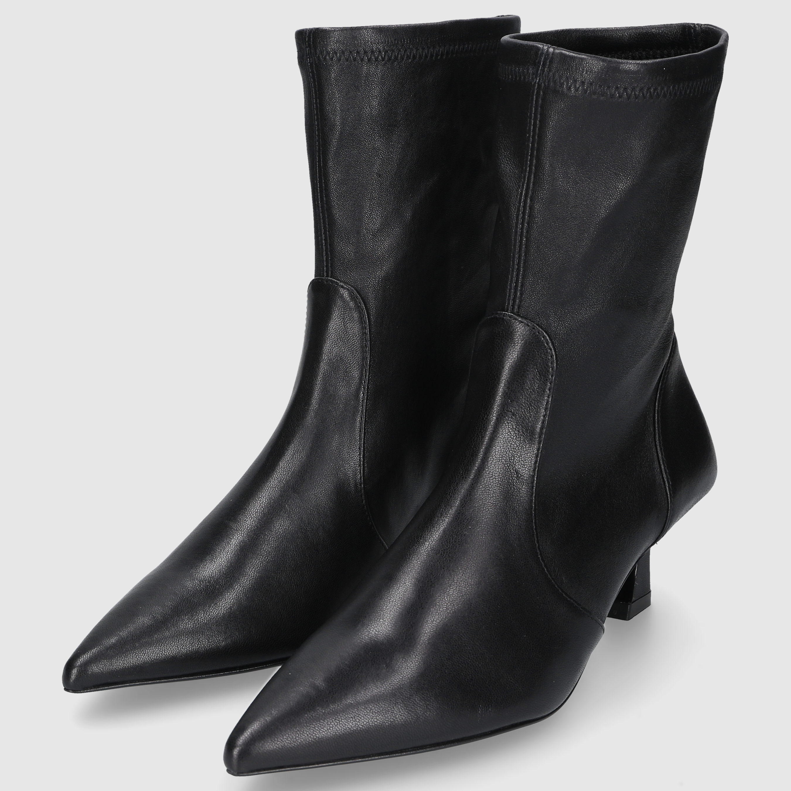 Stuart Weitzman Damen Boot VINNIE BOOTIE 50 Black